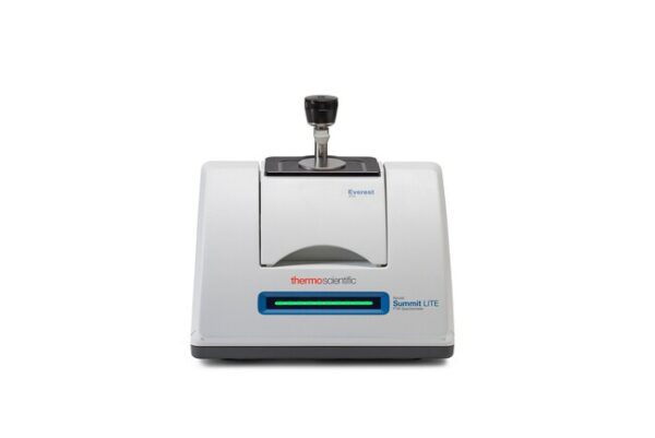 Espectrómetro FTIR Nicolet Summit X